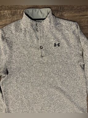 Under Armour Men’s Heather Gray Quarter-Snap Pullover Sweatshirt